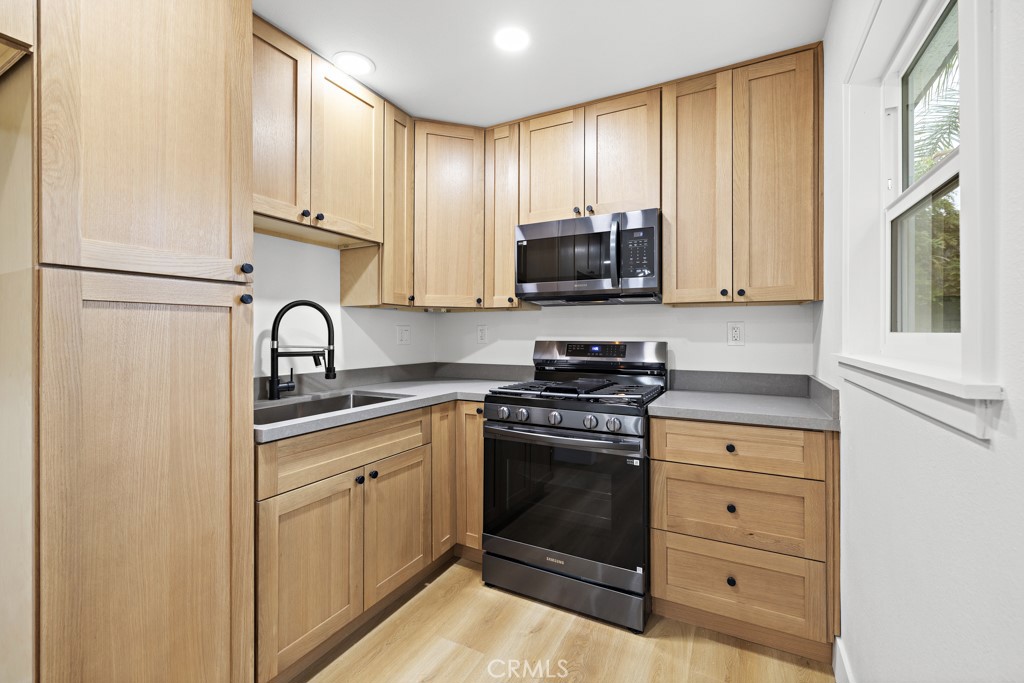 16719 E Renwick Road