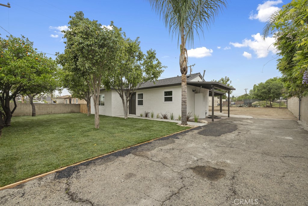 16719 E Renwick Road