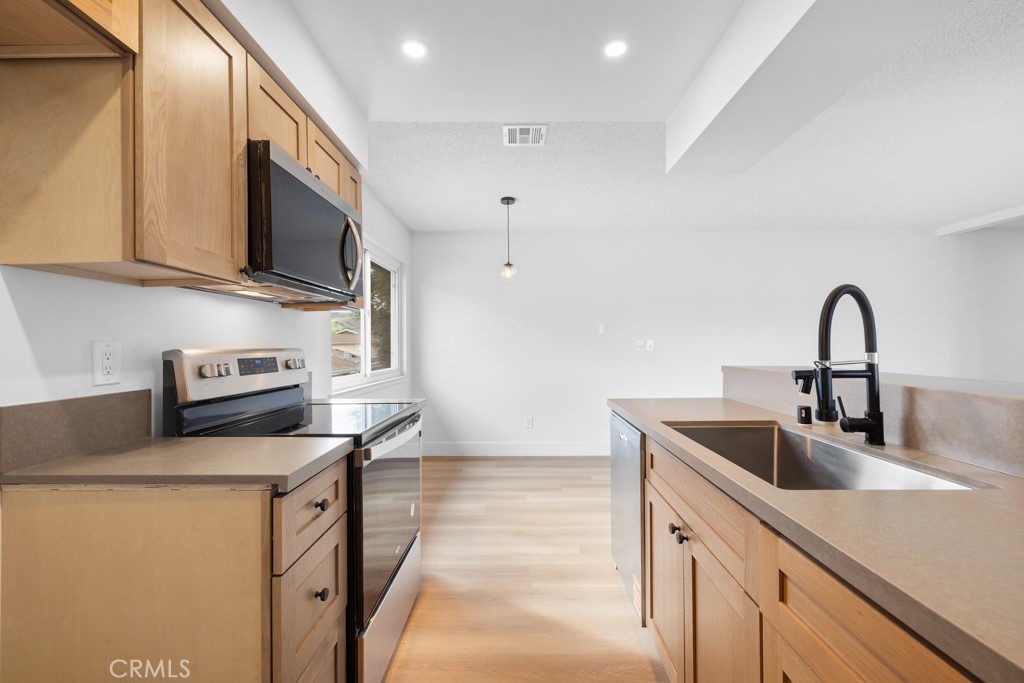 18103 Camino Bello 4