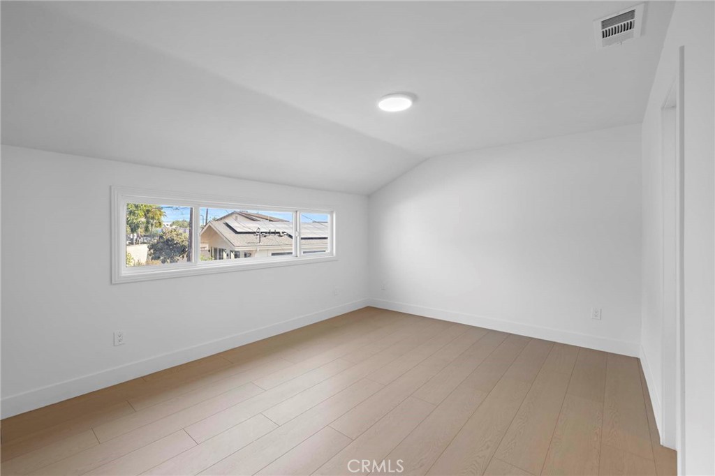 1239 W Cassidy Street