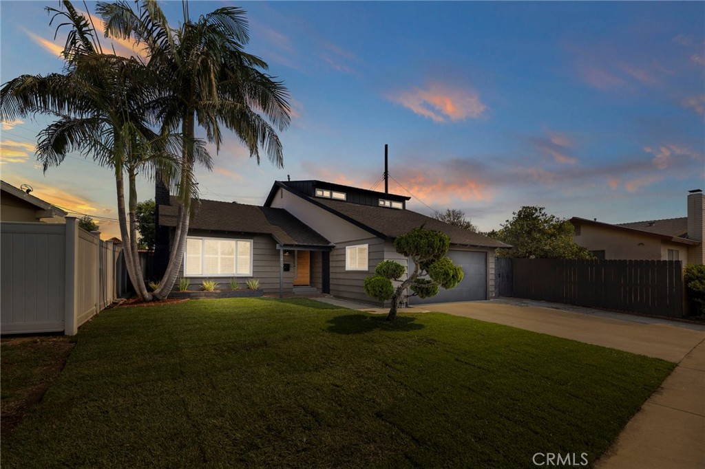 1239 W Cassidy Street