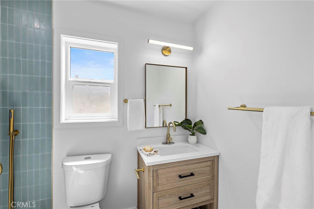 1239 W Cassidy Street