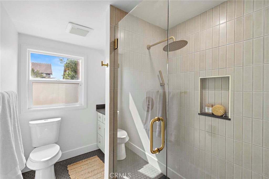 1239 W Cassidy Street