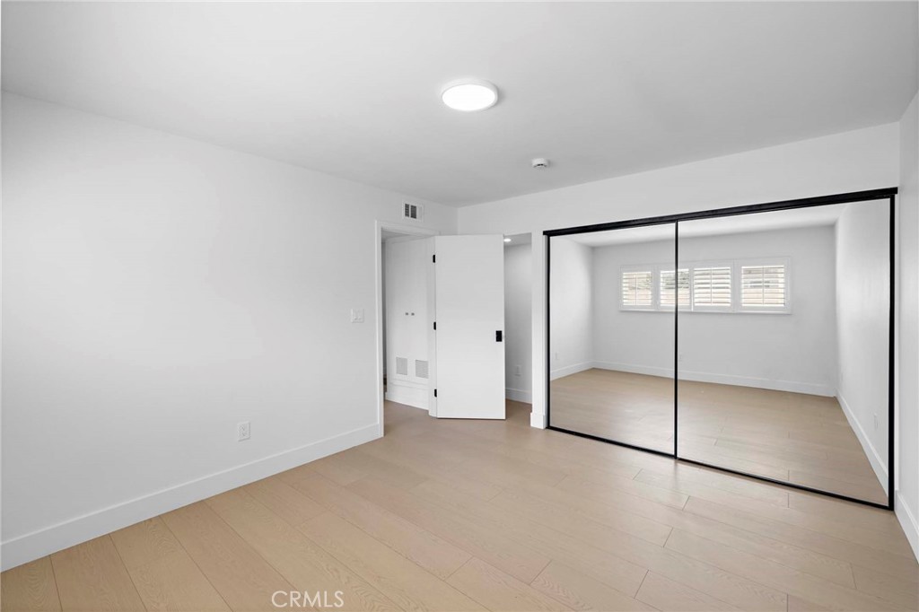 1239 W Cassidy Street