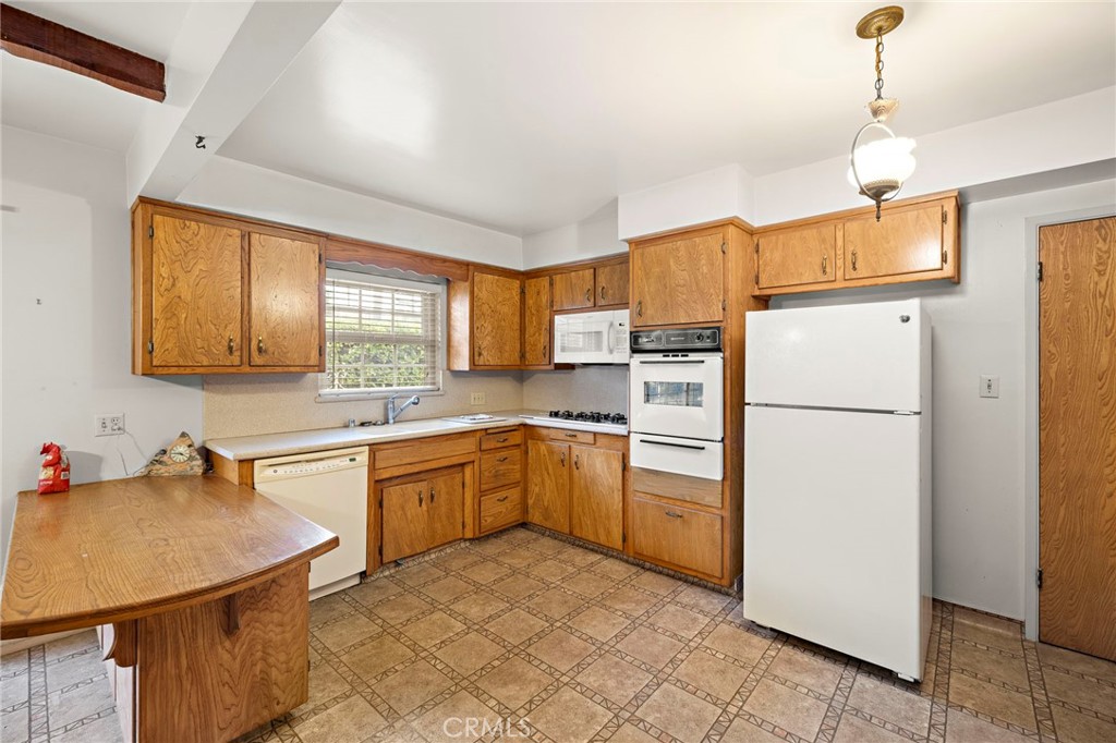 430 N Loraine Avenue