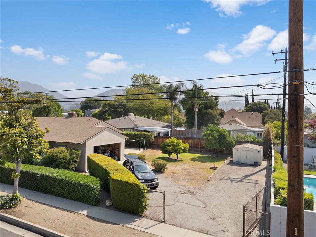 430 N Loraine Avenue