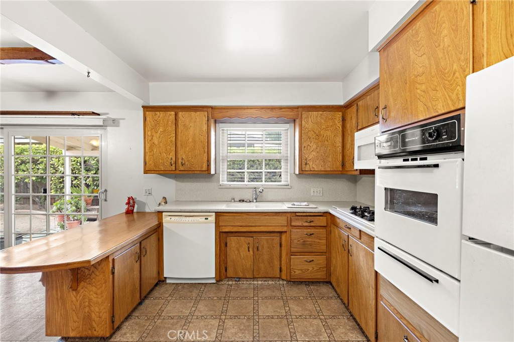 430 N Loraine Avenue