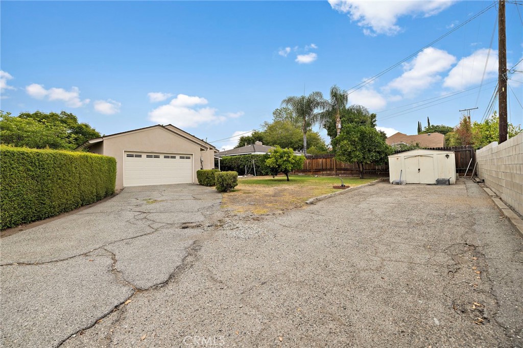 430 N Loraine Avenue