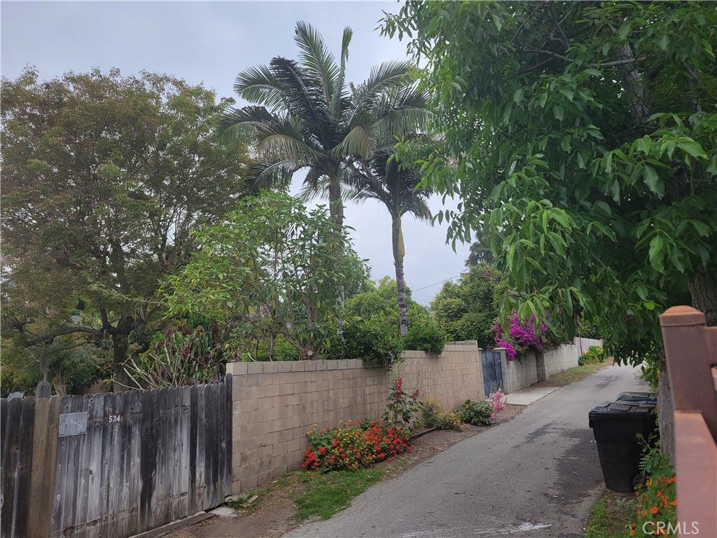 539 S Michillinda Avenue