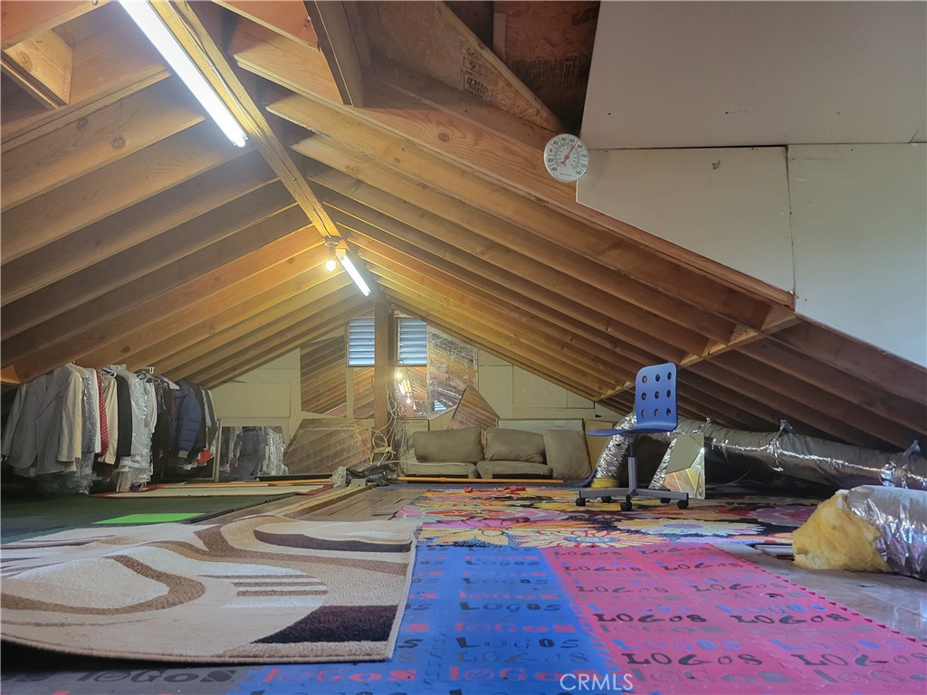 539 S Michillinda Avenue