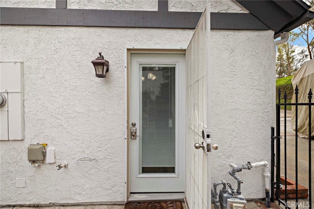 4744 Live Oak Canyon