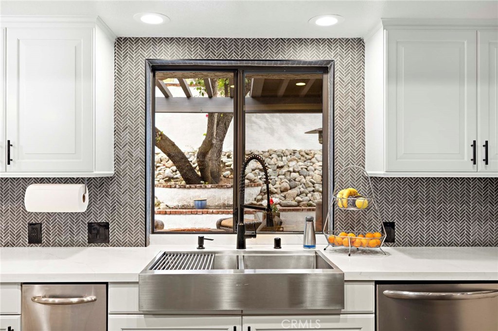 4744 Live Oak Canyon