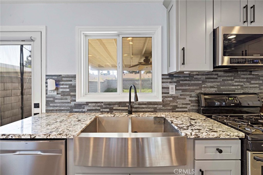 2844 S Cypress Point