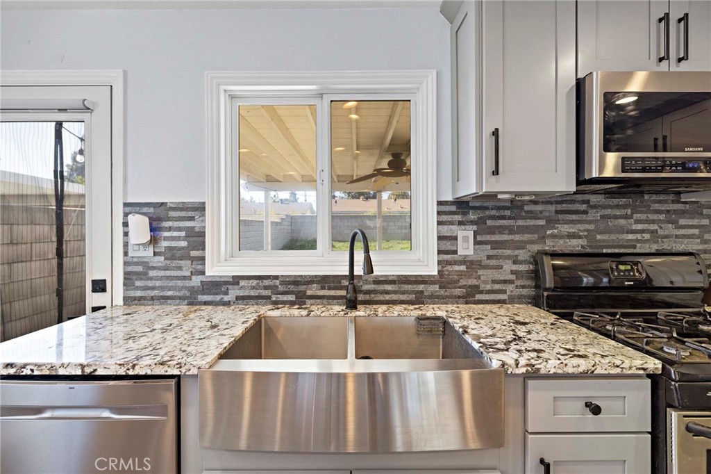 2844 S Cypress Point