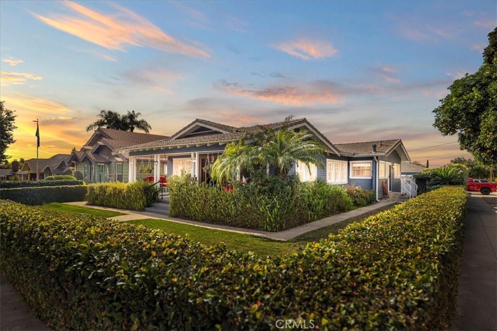 457 N Glendora Avenue