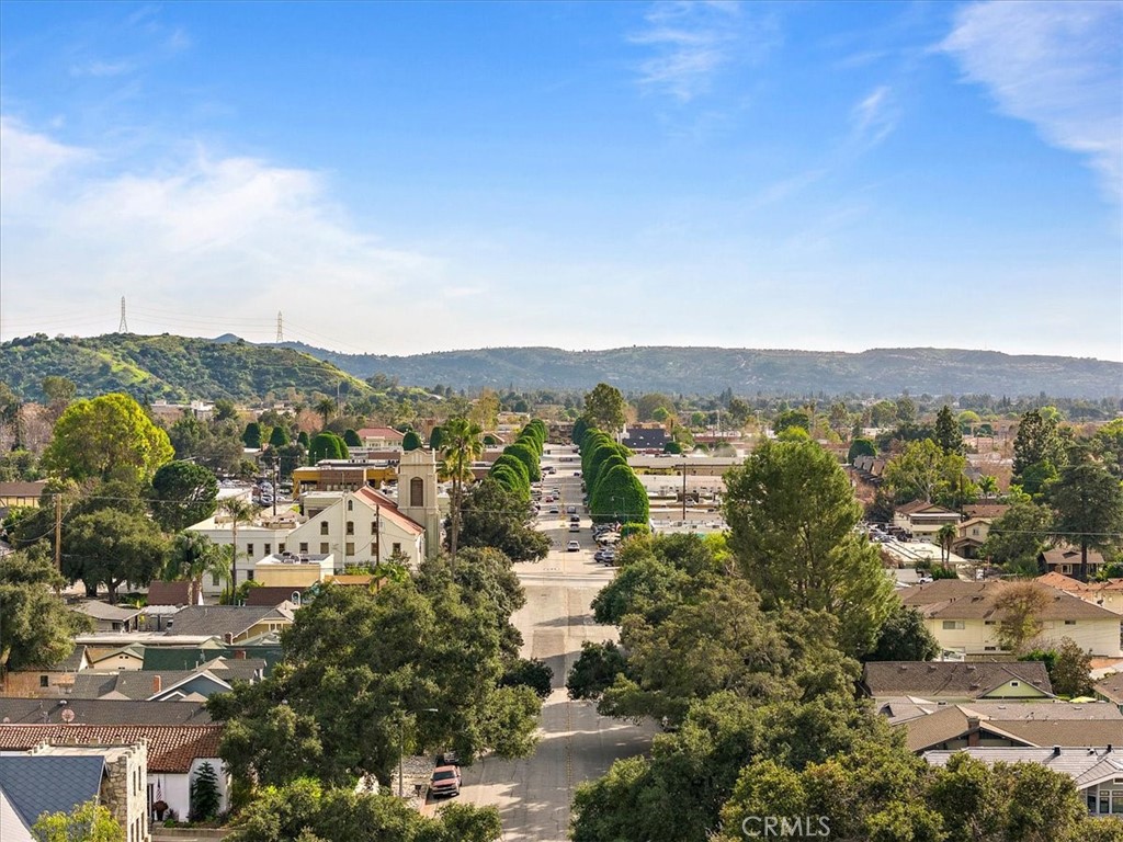 457 N Glendora Avenue