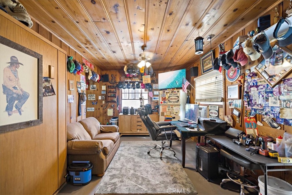 457 N Glendora Avenue