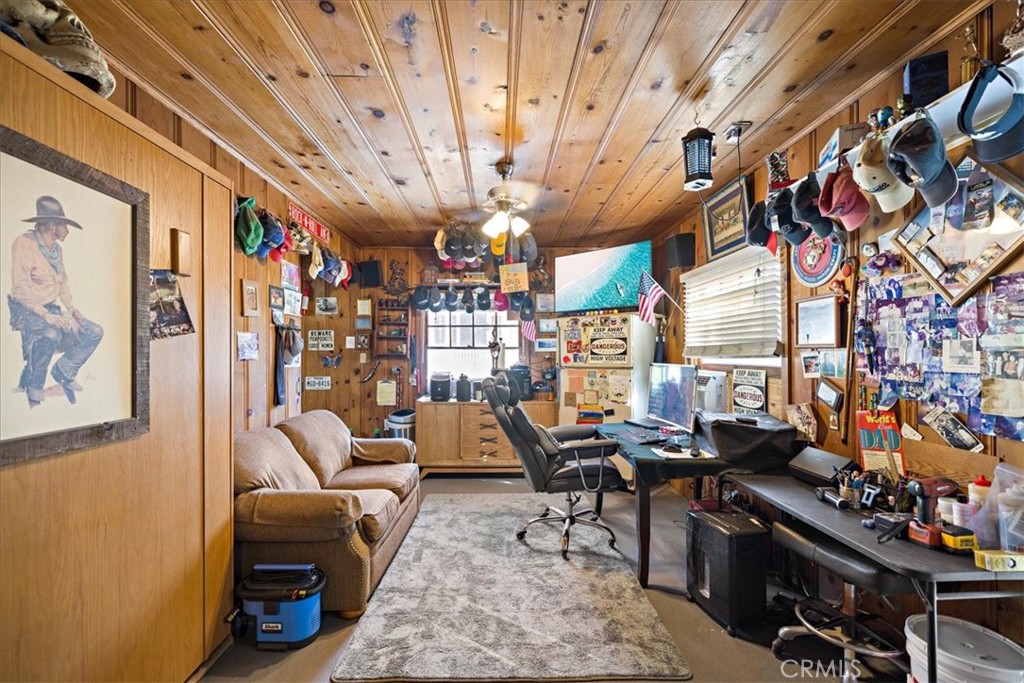 457 N Glendora Avenue