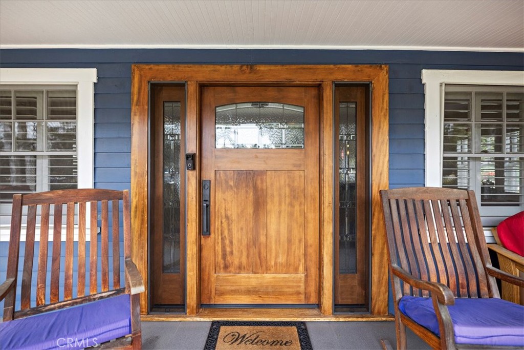 457 N Glendora Avenue