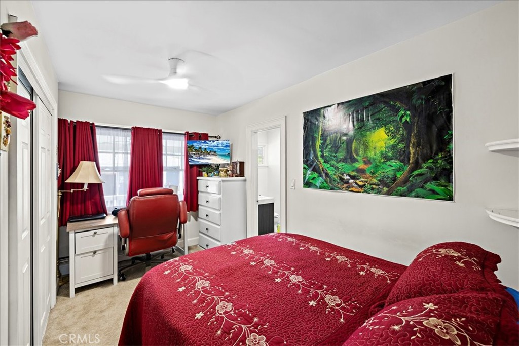 457 N Glendora Avenue