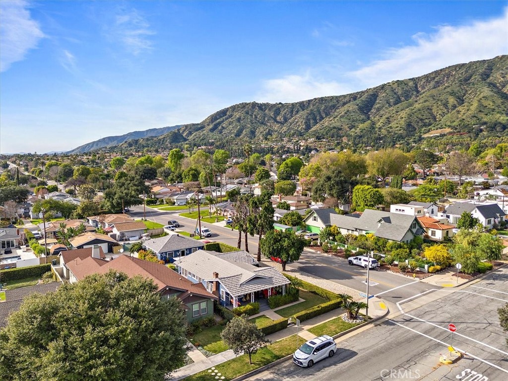 457 N Glendora Avenue