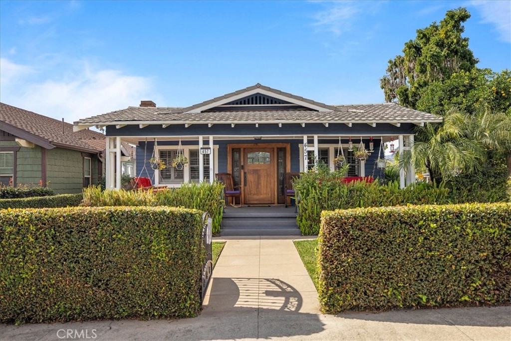 457 N Glendora Avenue