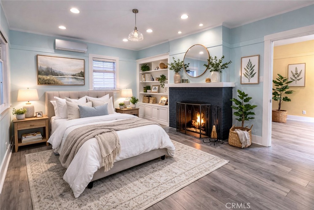 396 N Mentor Avenue 396