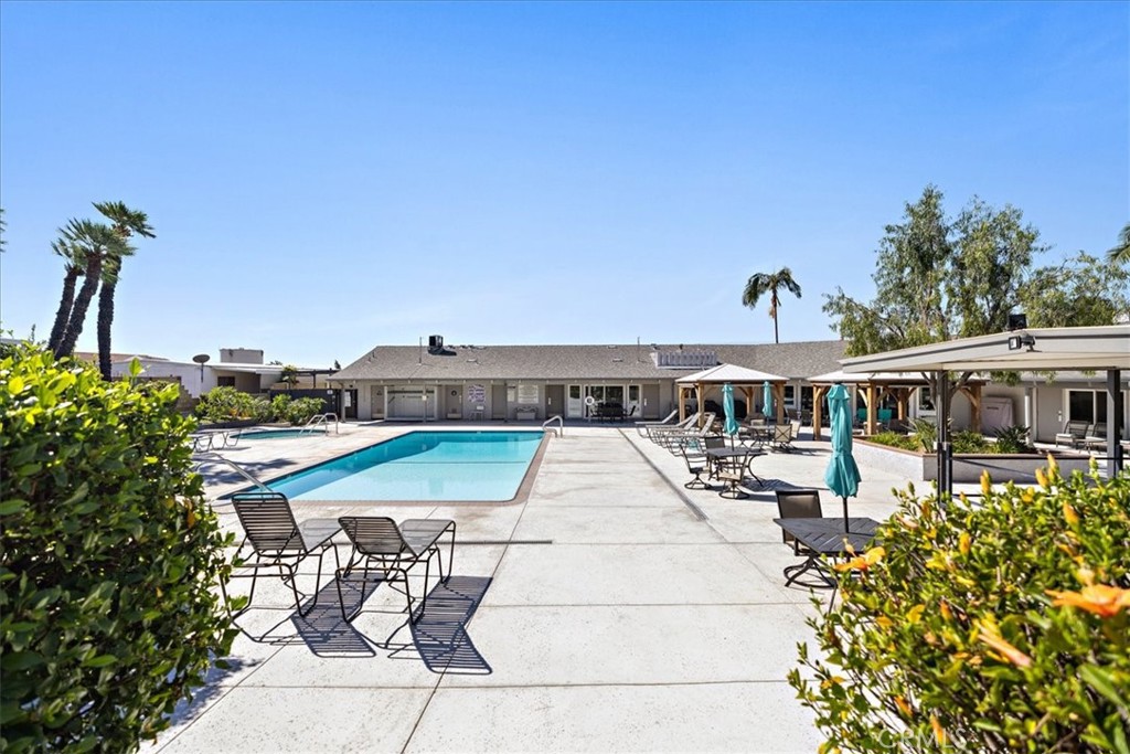 3620 Moreno Avenue 64