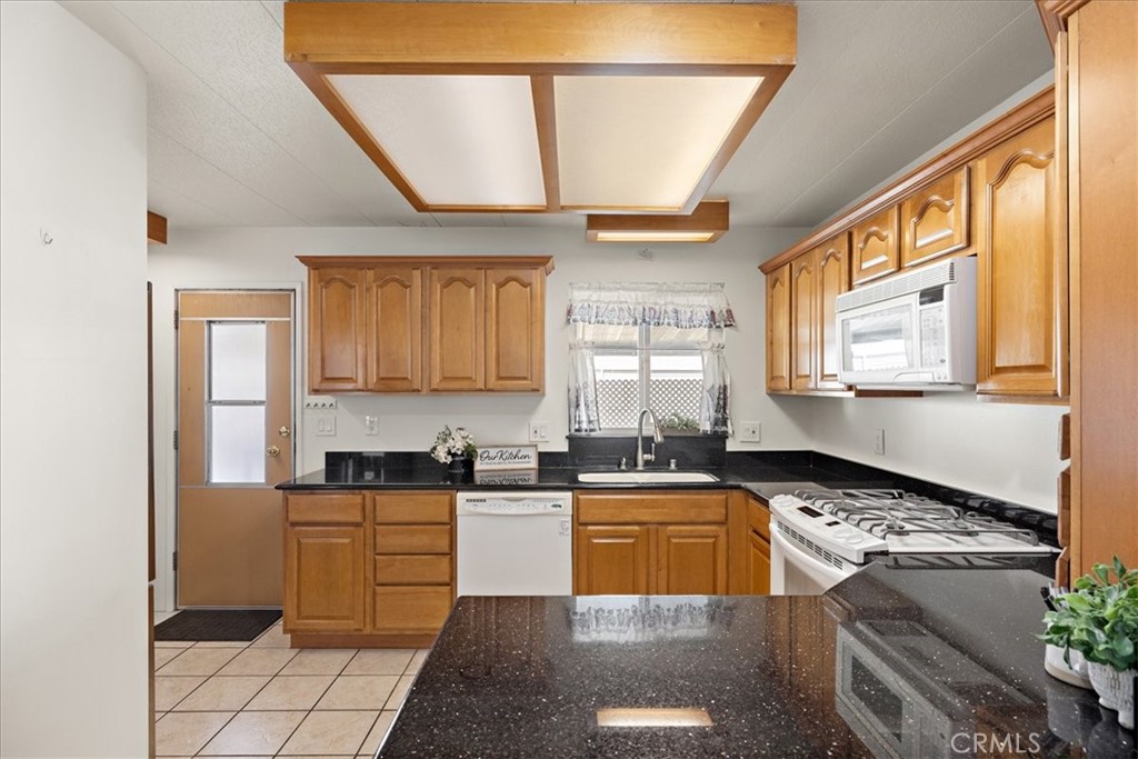 3620 Moreno Avenue 64