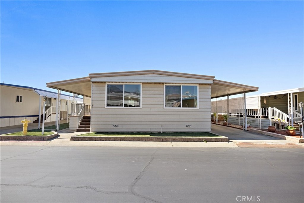 3620 Moreno Avenue 64