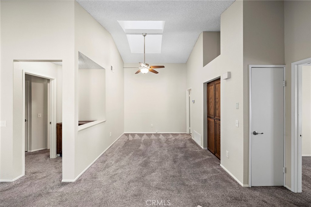 5050 Canyon Crest 7