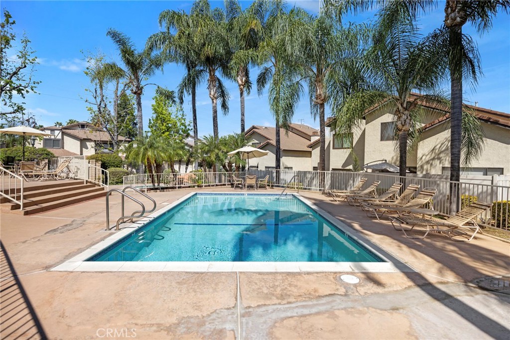 5050 Canyon Crest 7