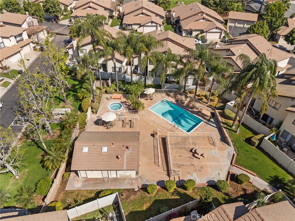 5050 Canyon Crest 7