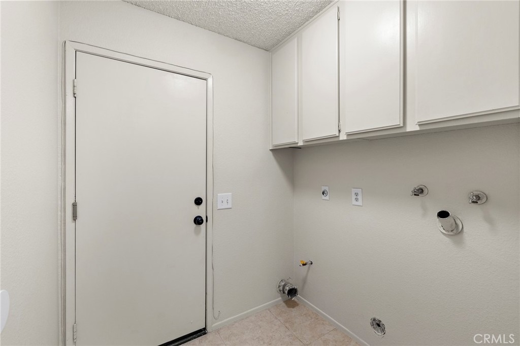 5050 Canyon Crest 7