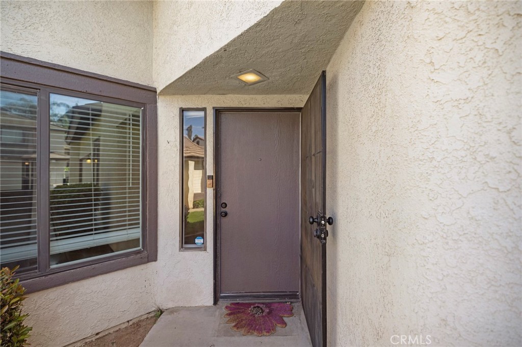 5050 Canyon Crest 7