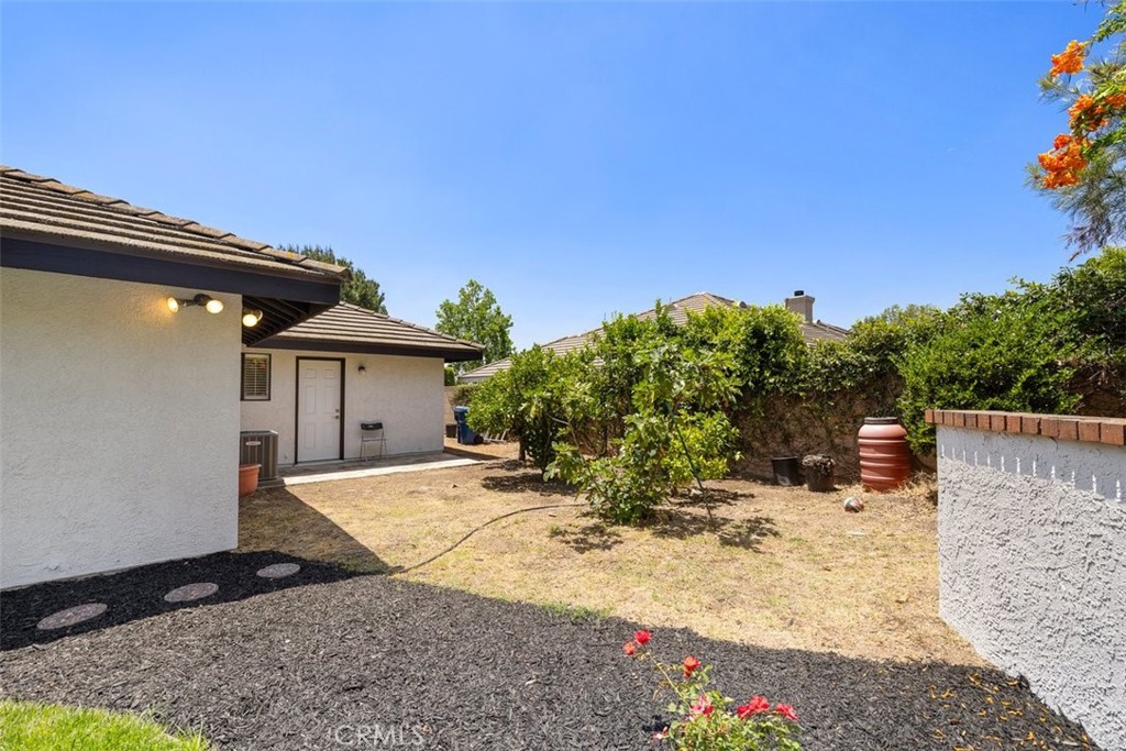 343 W Northridge