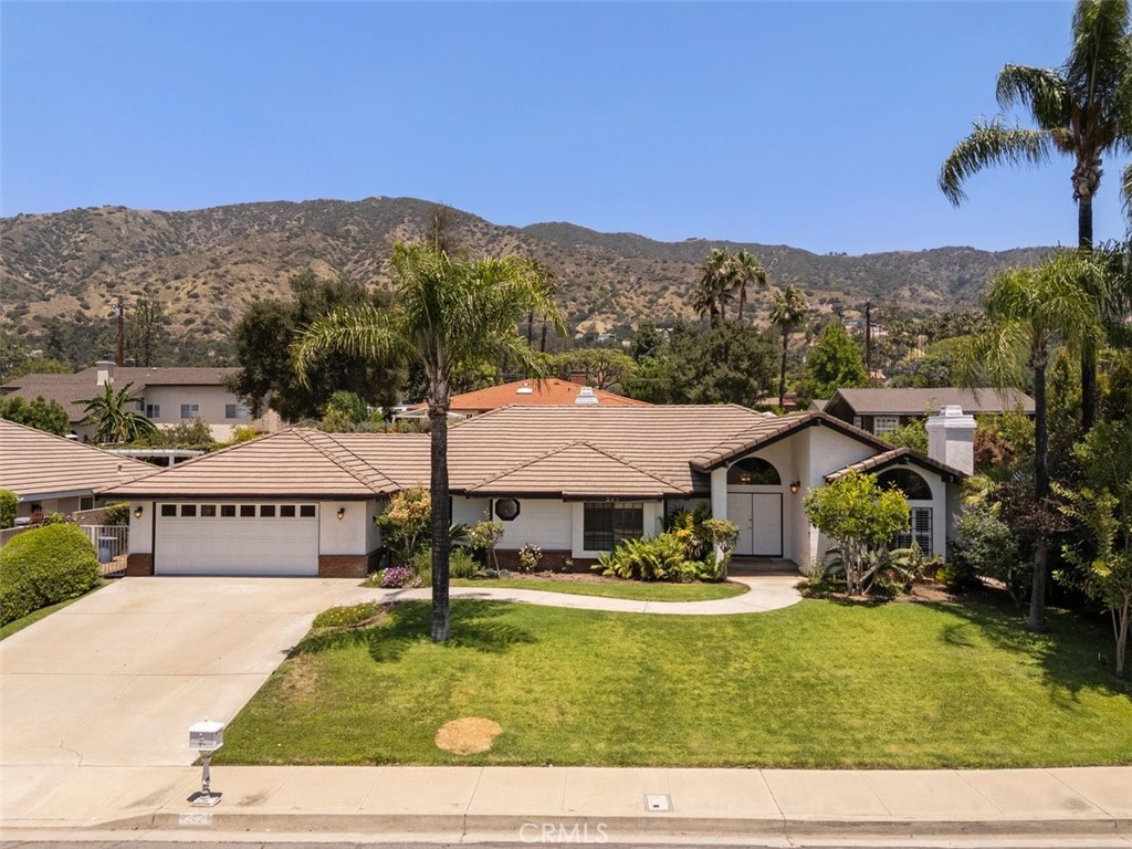 343 W Northridge