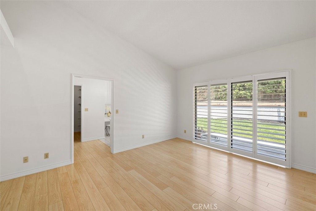 343 W Northridge
