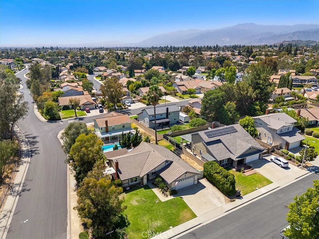 1057 Saint James Court