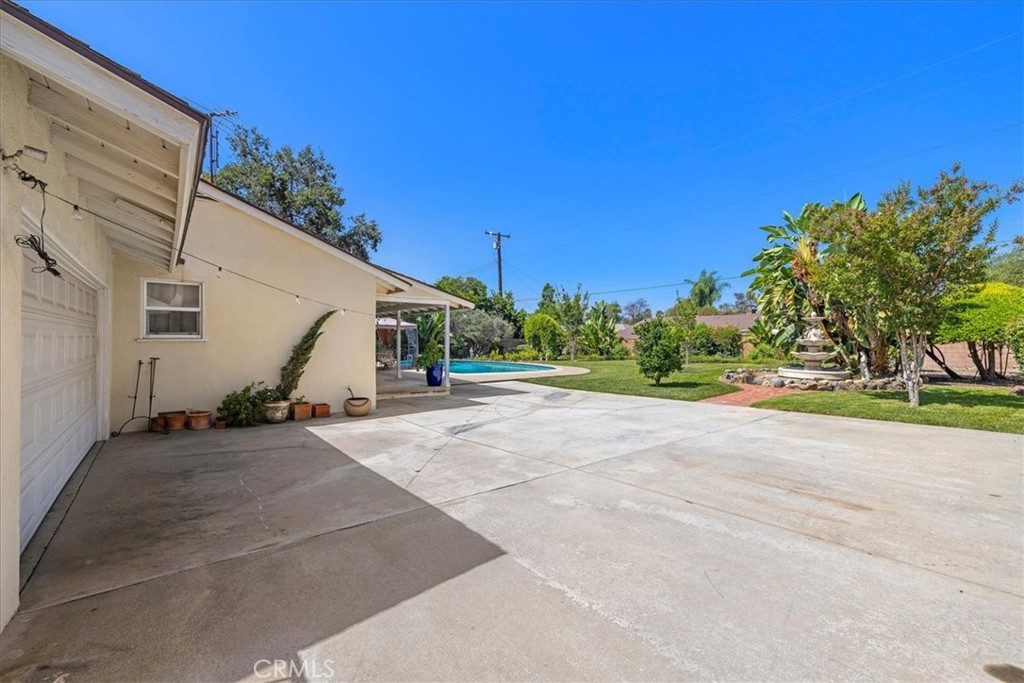 321 Catherine Park