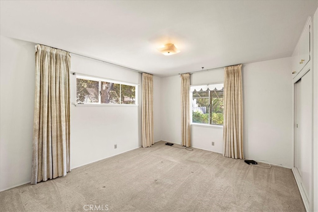 321 Catherine Park