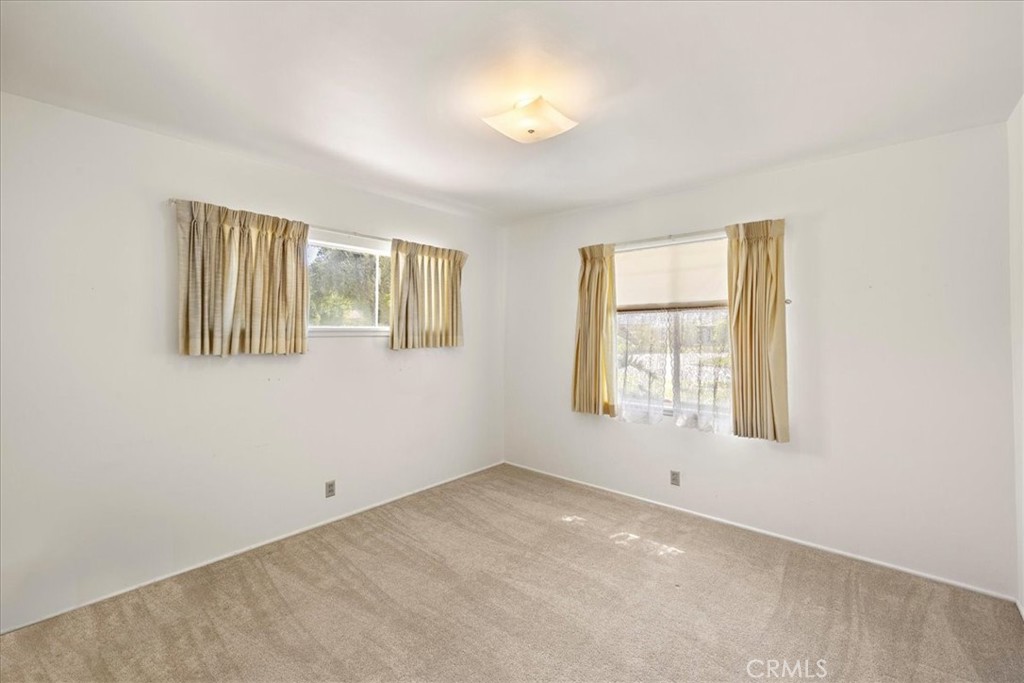 321 Catherine Park