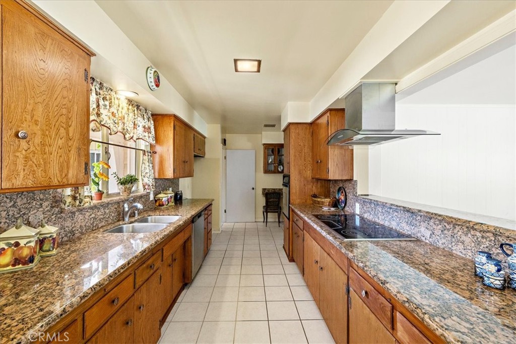 321 Catherine Park