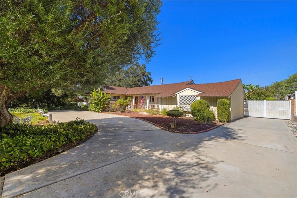 321 Catherine Park