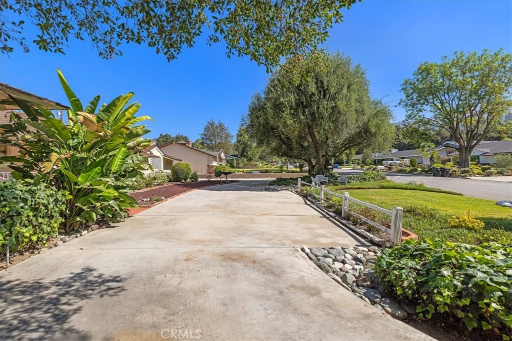 321 Catherine Park