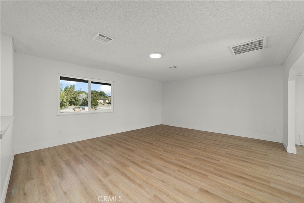 16849 Mission