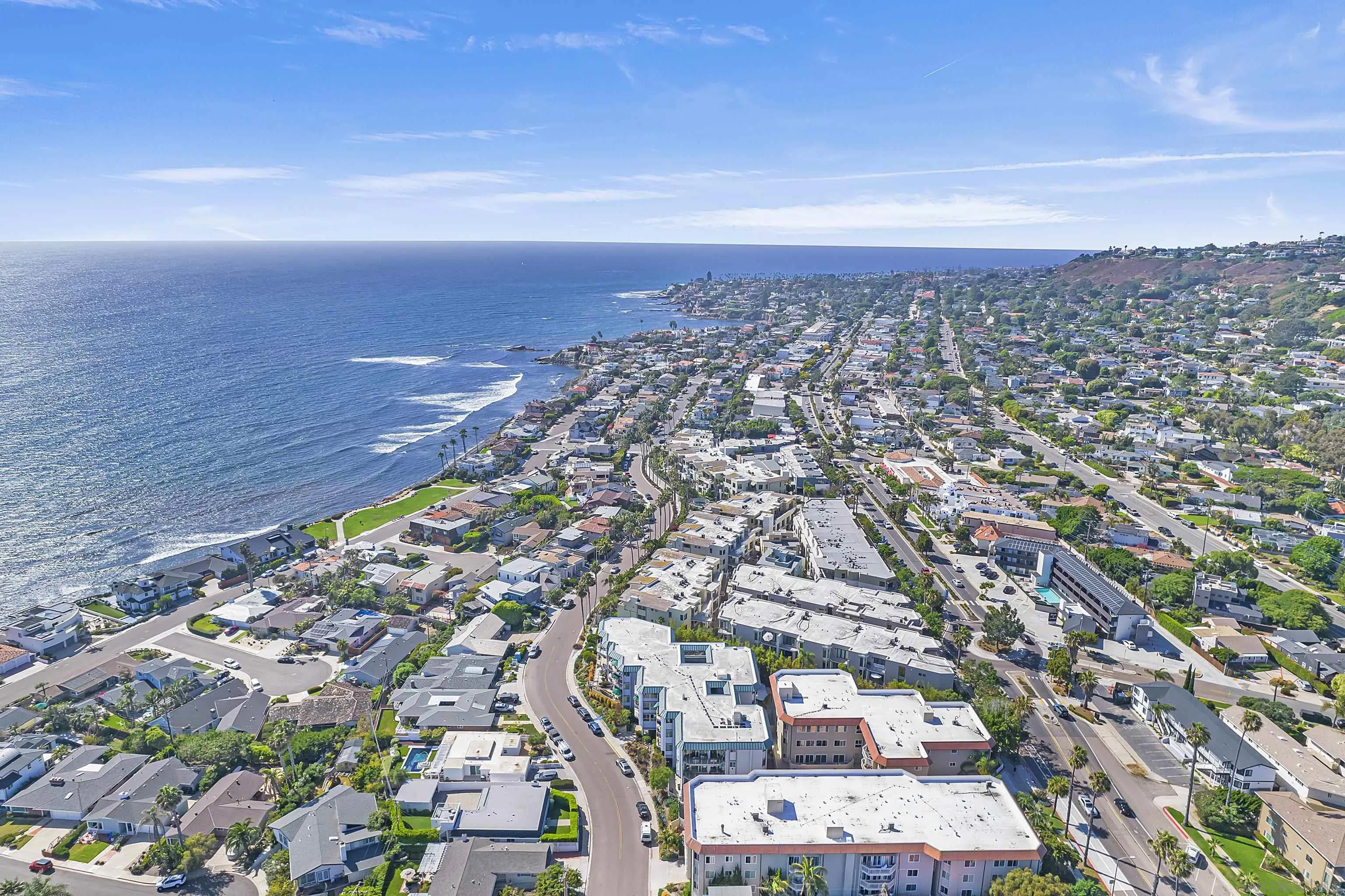 5383 Chelsea Street Unit 204