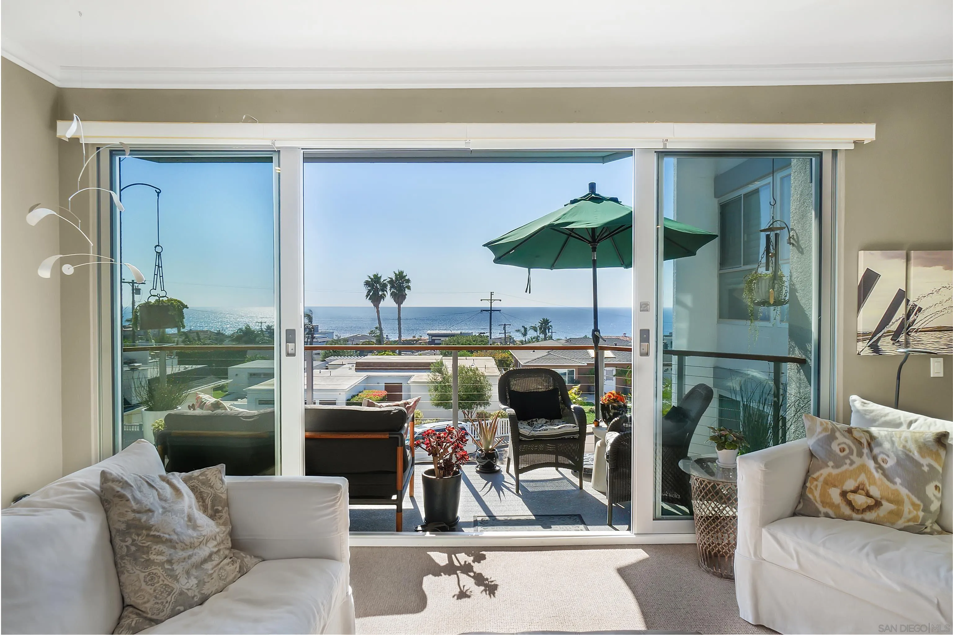 5383 Chelsea Street Unit 204
