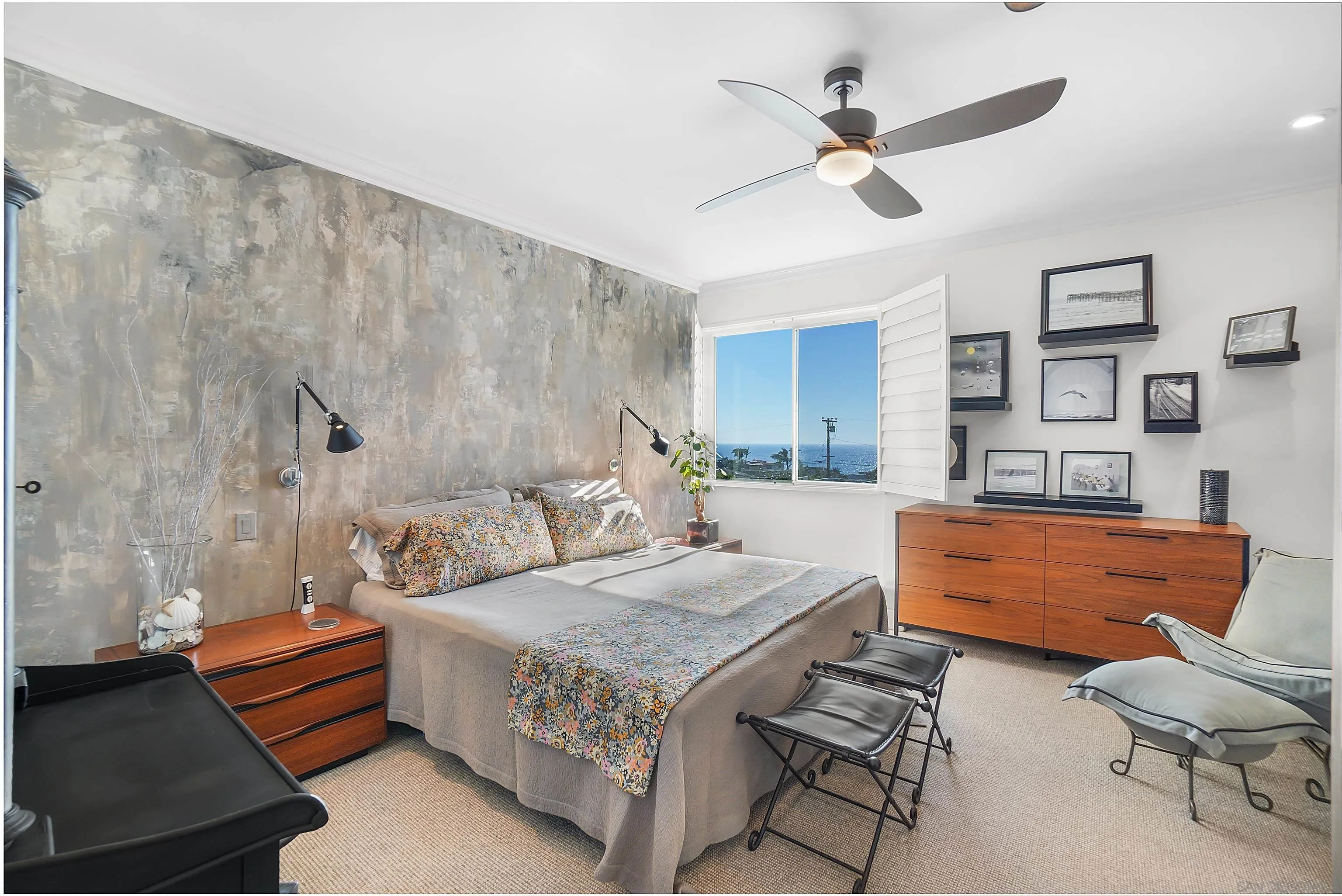 5383 Chelsea Street Unit 204