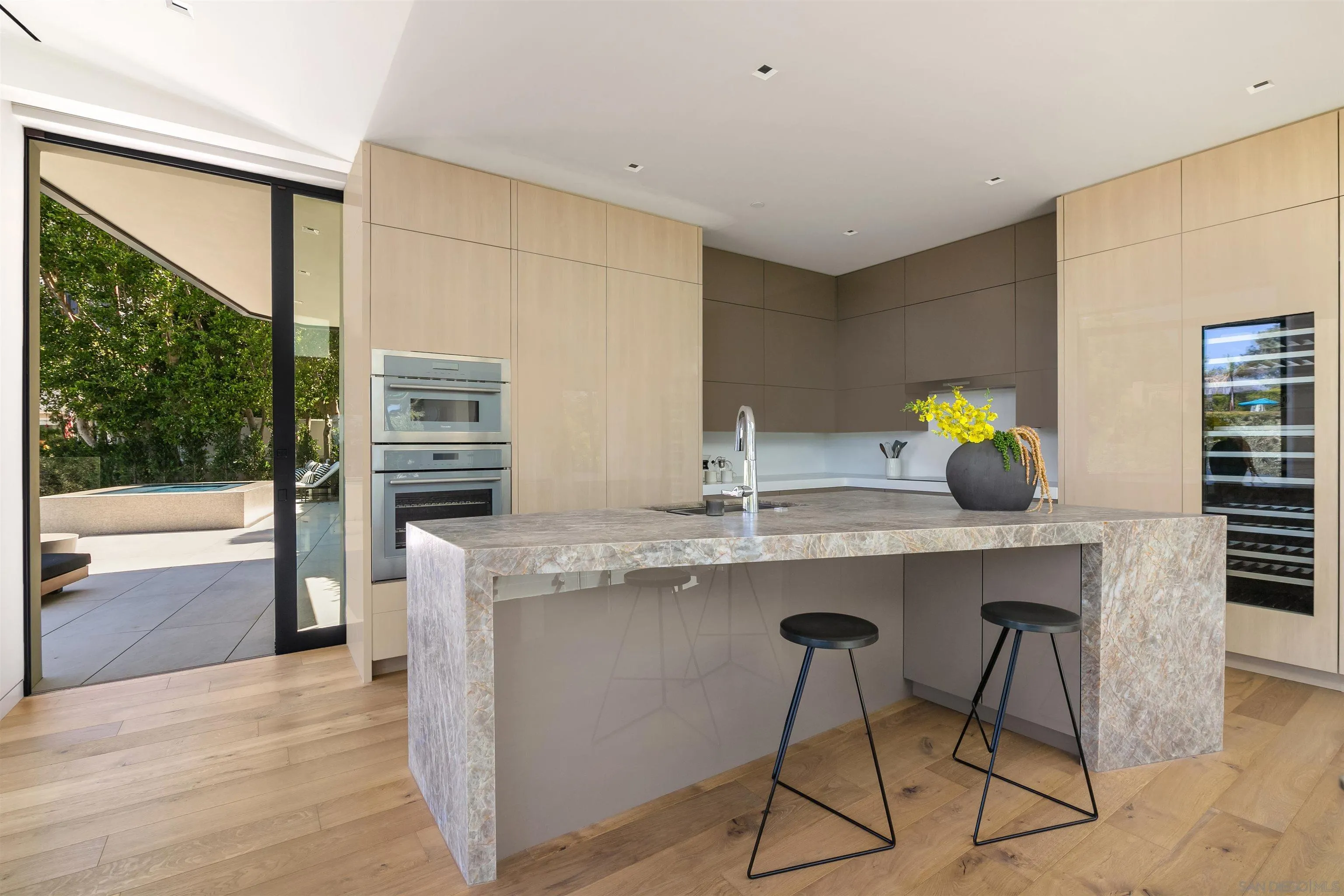 7837 Lookout Drive, San Diego